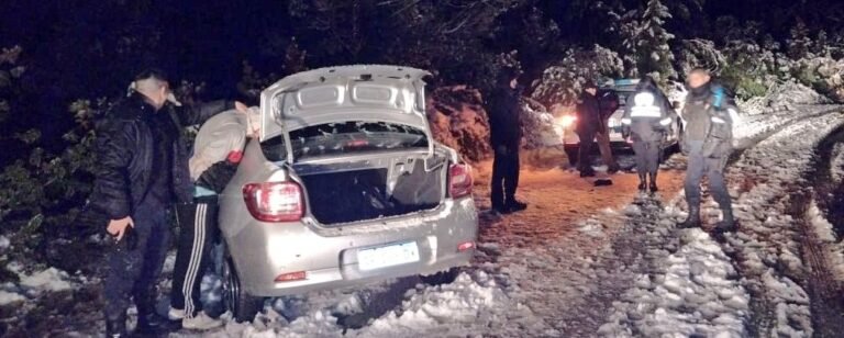 Una balacera terminó en una cinematográfica persecución en medio de la nieve
