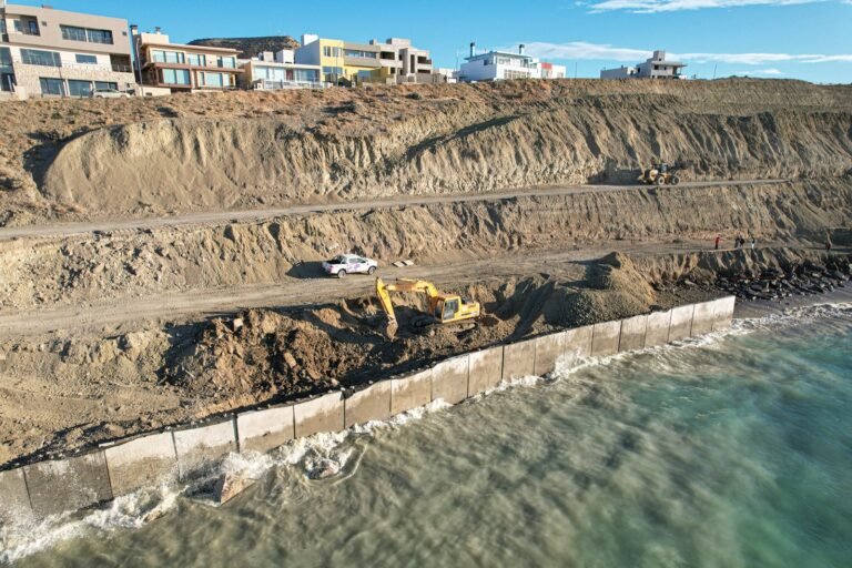 Supervisaron el avance de obra del Camino Ara San Juan