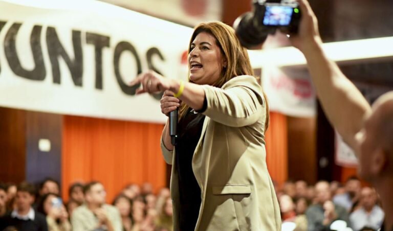 Ana Clara Romero “Comodoro está arrasada por una banda de egoístas”