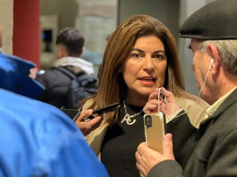 Ana Clara cruzó al Jefe de Gabinete de la Nación: “No lo escuché hablar de las obras pendientes que esperan los comodorenses”