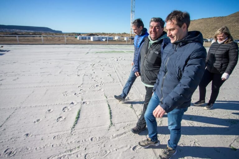 Luque recorrió junto a Martín Cerdá las instalaciones del Club Chenque