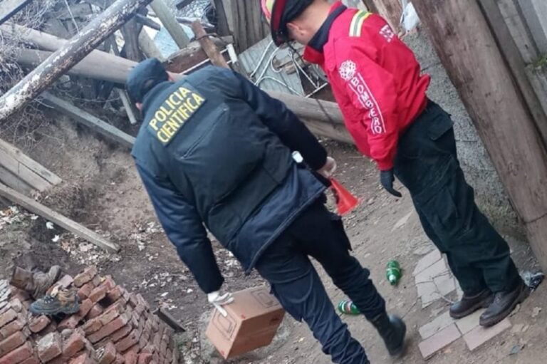 Un hombre falleció por prenderse fuego tras discutir con su pareja