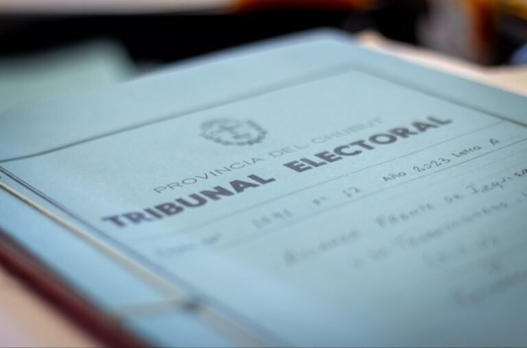Tres alianzas y un partido político fueron oficializados en sus candidaturas a la gobernación