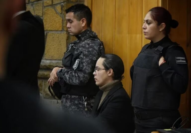 Un hombre acusado de femicidio quiere cambiar su identidad para evitar la condena