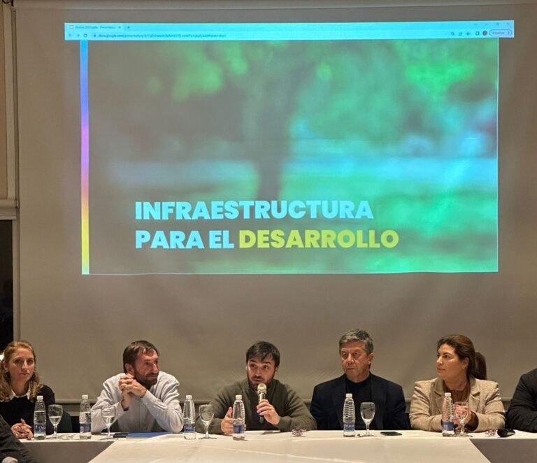 Torres “En mi gobierno, con orden y transparencia, las obras se van a empezar y terminar como corresponde”