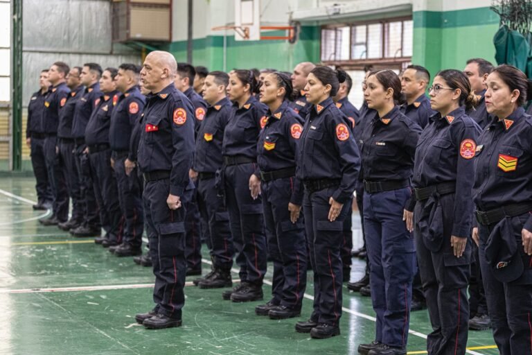 Acto por el 84° Aniversario de la Asociación de los Bomberos Voluntarios