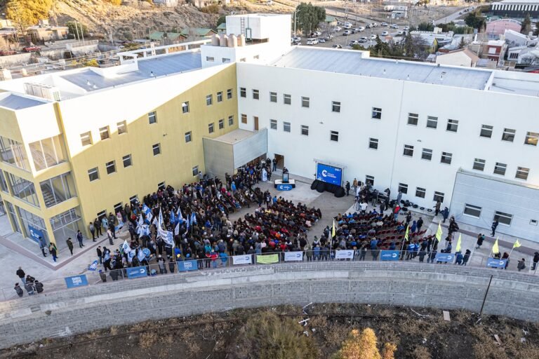 Inauguraron el Hotel Deportivo: podrá albergar a más de 200 deportistas