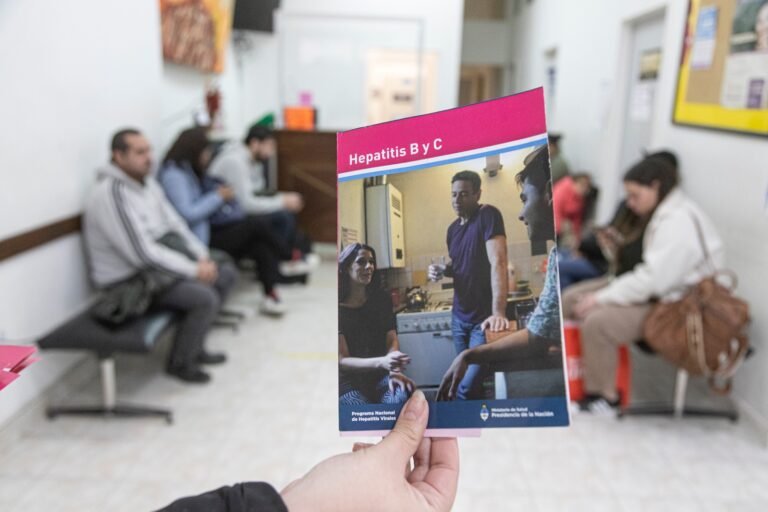 Realizaron una importante jornada de testeos gratuitos en el Día Internacional de la Hepatitis