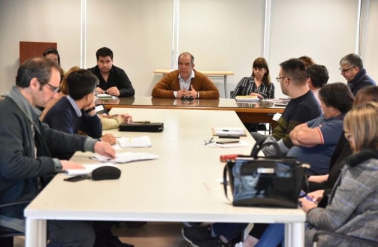 Reunión paritaria: cuarto intermedio entre el Gobierno y los gremios docentes