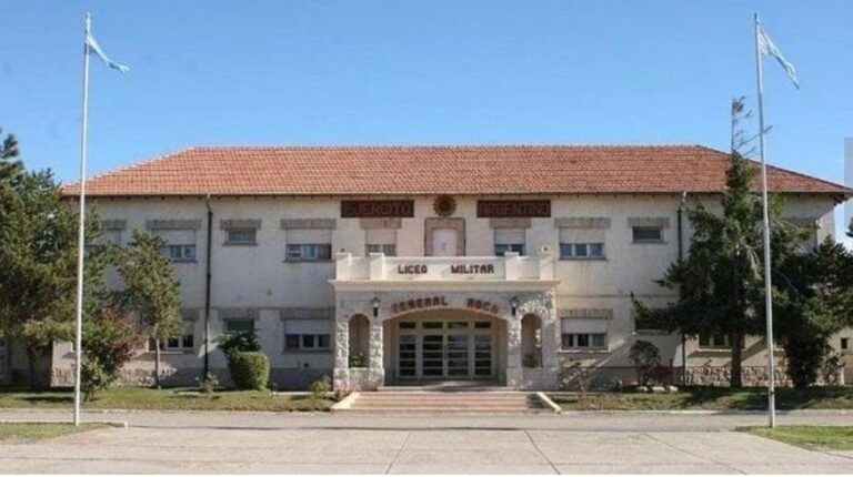 Modificarán los paredones del Liceo para construir un gran parque