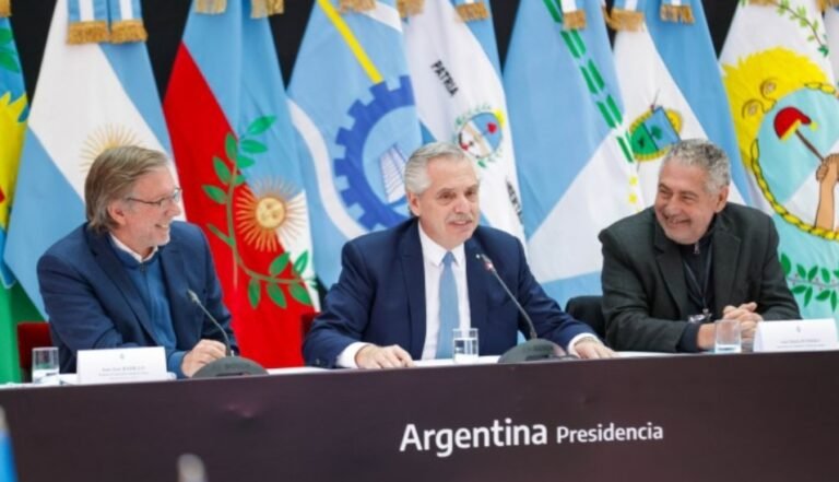 Fernández: “En mi Gobierno ha pasado de todo, solo falta que lleguen los marcianos”