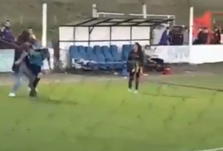 Golpearon y le tiraron agua caliente a un árbitro en un partido de fútbol amateur