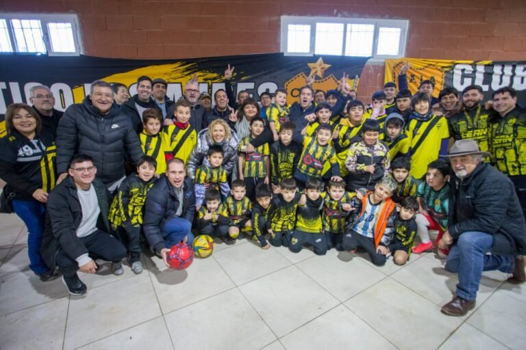 Juan Pablo Luque recorrió clubes y reafirmó su compromiso con seguir potenciando las obras deportivas en toda la provincia