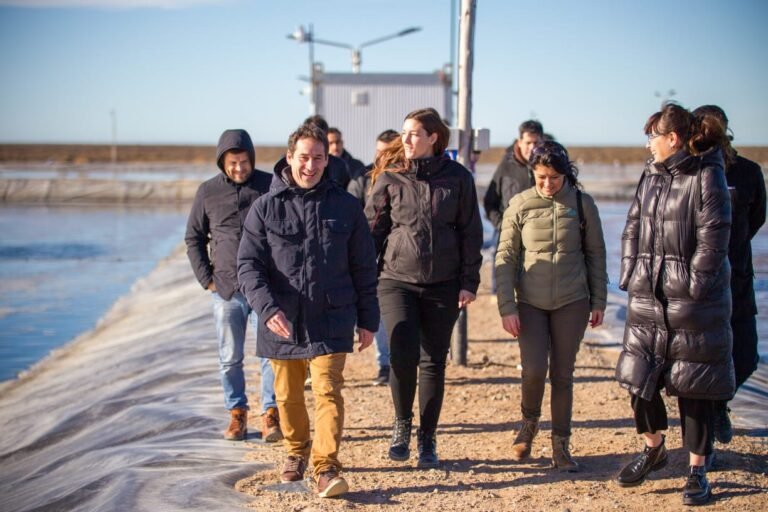  “En el valle hay proyectos productivos ejemplares para replicar en toda la provincia y poner arriba a Chubut en el mundo”