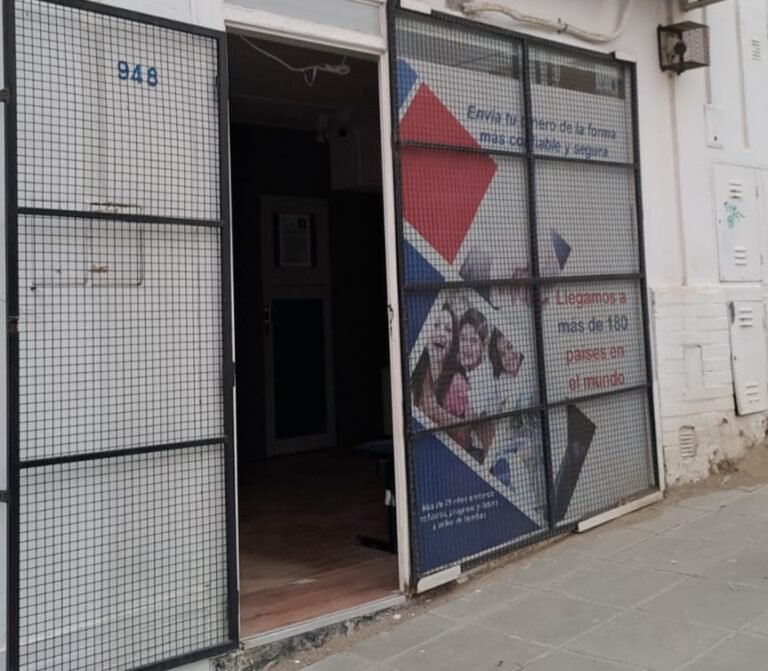 Realizaron un boquete y quisieron robar la caja fuerte de una casa de cambio