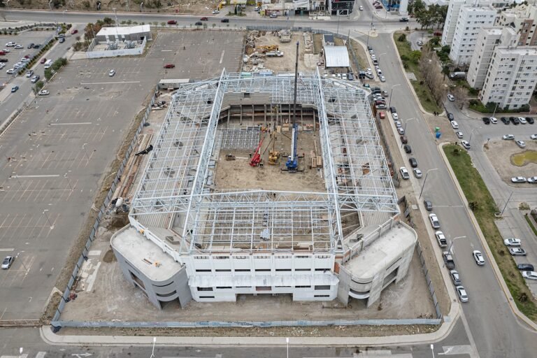 Comenzó el techado del Estadio Centenario