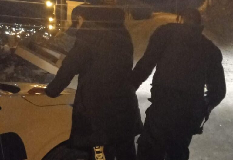 Tenía orden de captura y quedó detenido