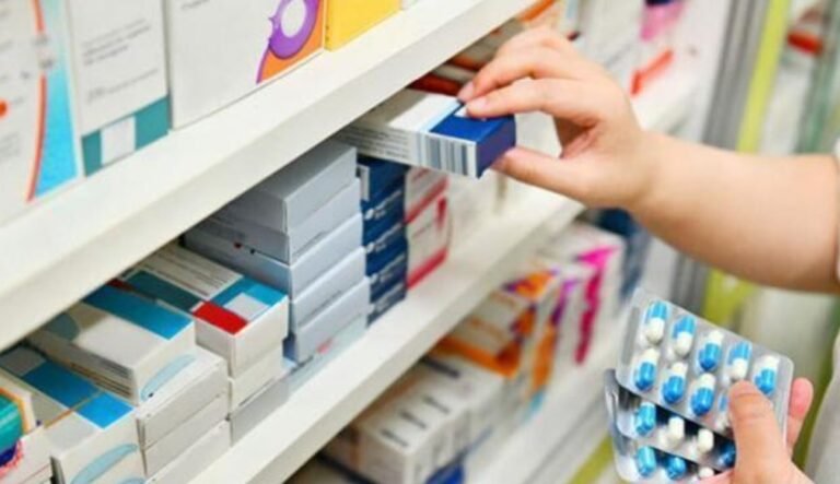 Por la devaluación, aumentaron los medicamentos hasta un 25%
