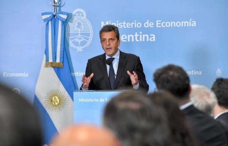 Acuerdan con supermercados un aumento máximo del 5% por mes para los próximos 90 días