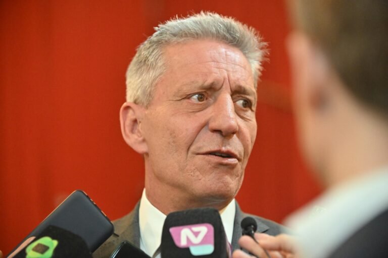 Arcioni: “Todas las medidas que está tomando Sergio Massa son pensando en la gente”