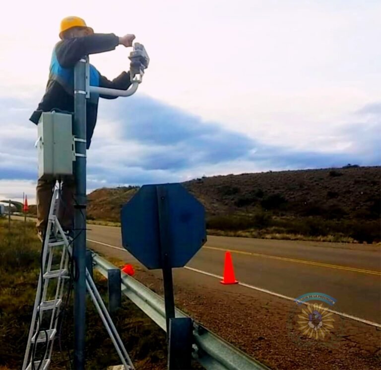 Nuevas cámaras de videovigilancia en el acceso de Arroyo Verde