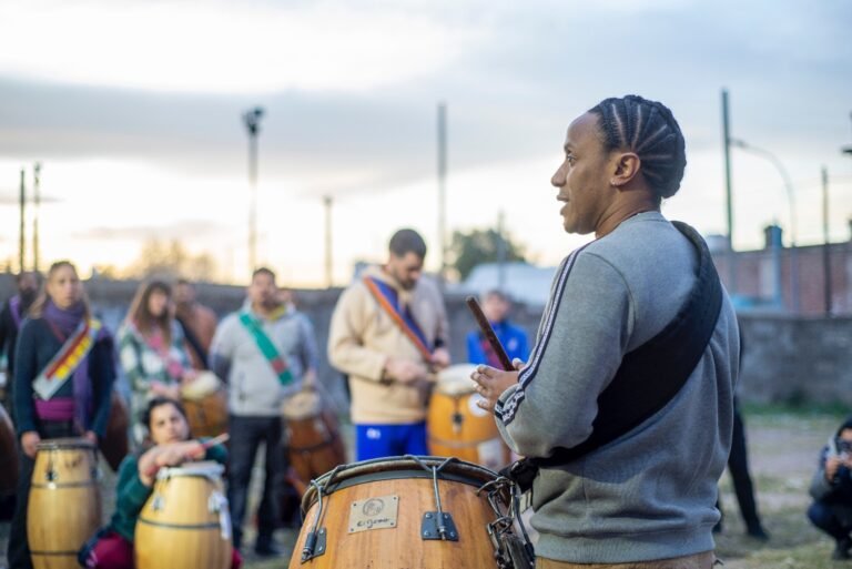 Viernes de candombe y 30 fotogramas