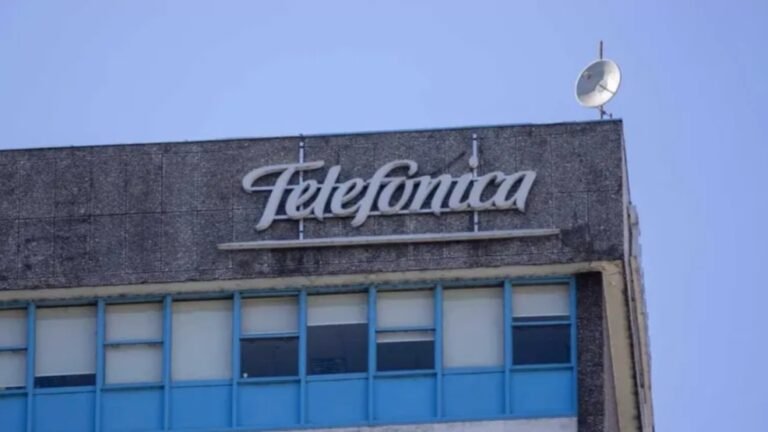 Telefónica debe devolver $20 mil millones a usuarios