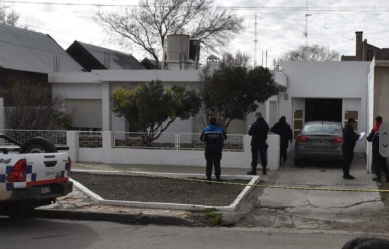 Fallece un matrimonio y su hijo está grave por inhalación de monóxido de carbono