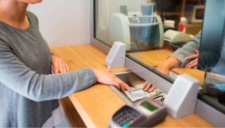 Bancos: ¿abren las sucursales durante las fiestas de fin de año?