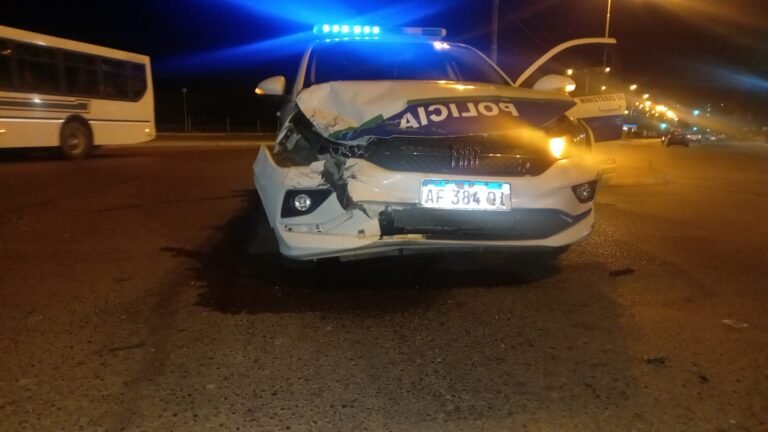 Enfrentamiento a tiros y piedrazos en la Costanera