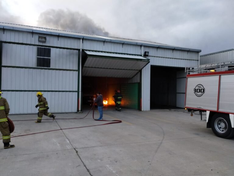 Principio de incendio en una empresa