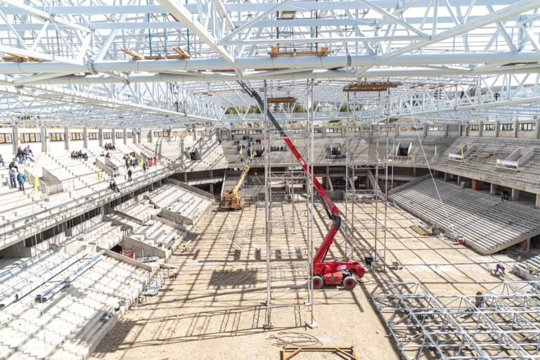Recorrida por la obra del Estadio Centenario