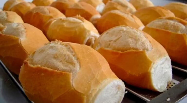 El Gobierno autorizó un incremento del 8,9% en el precio de la harina subsidiada para elaborar pan