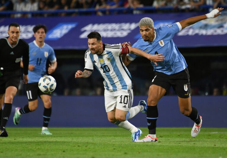 La Selección Argentina cayó con Uruguay