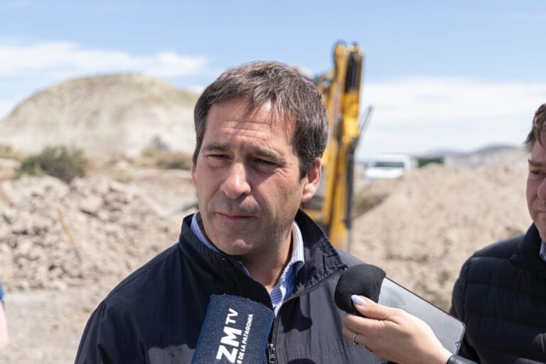 “Los servicios son una prioridad para cualquier familia y por eso intentamos llegar a cada rincón”