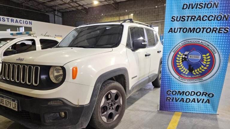 Circulaba en un auto “gemelo” que terminó secuestrado