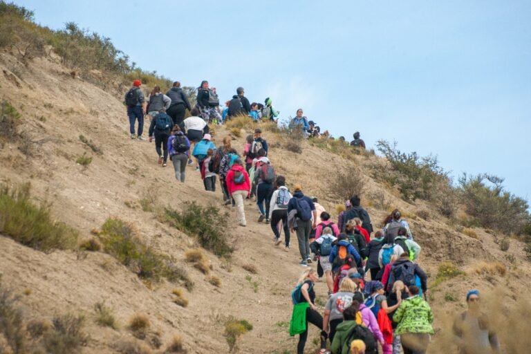 Más de 100 personas disfrutaron del “Trekking de Las Lagunas”