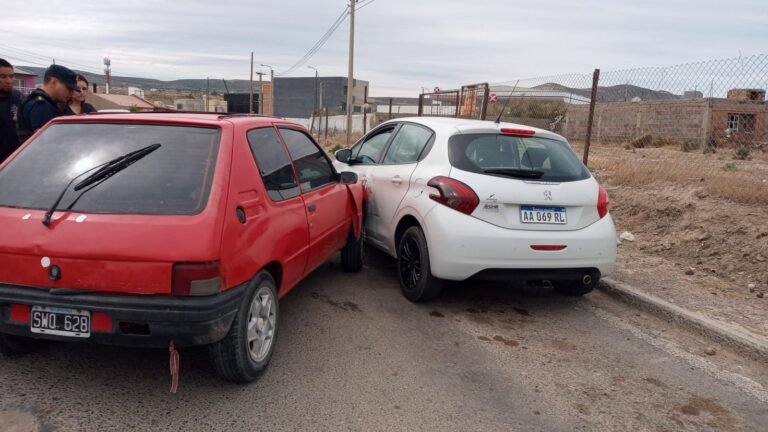 Manejaba borracho y sin documentación del automóvil