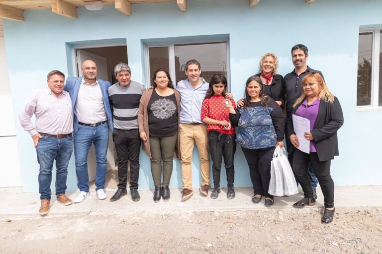 Luque: “El programa de Viviendas Sociales nos permitió cambiar la vida de muchas familias”