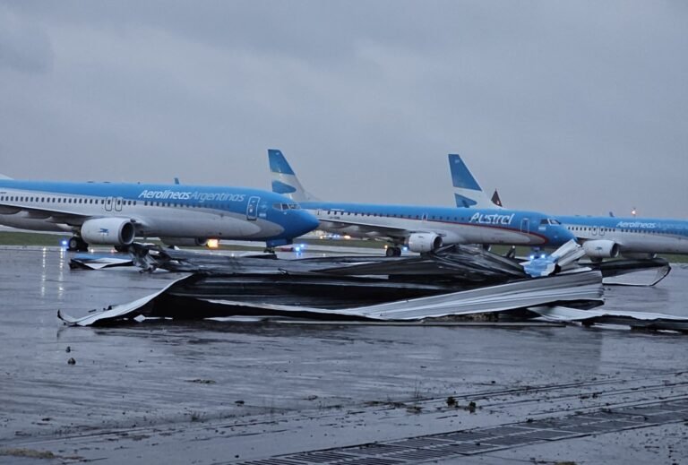 Cancelaciones en Aeroparque: la situación se normaliza paulatinamente tras la tormenta