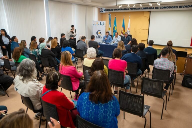 Junto a referentes vecinales, se realizó el cierre anual del programa “SCPL en tu barrio”