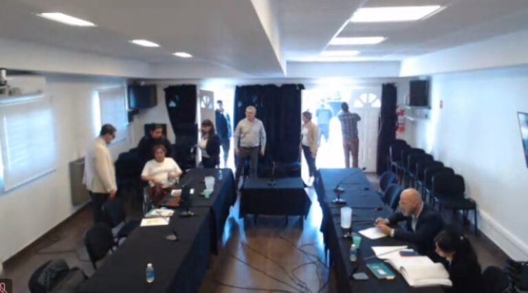 Arresto domiciliario por 60 días para la exministra Huichaqueo