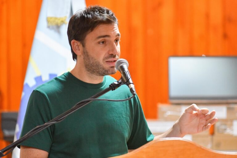 Torres va a colaborar con los municipios en la auditoría a las cooperativas eléctricas