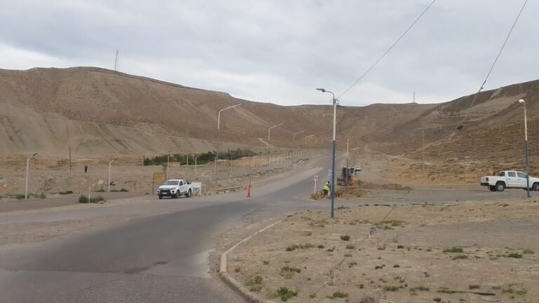 Comenzaron los trabajos en el Camino Centenario
