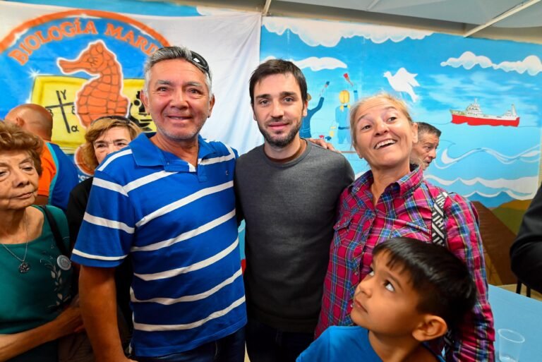 Educación “si a alguno se le ocurre poner palos en la rueda va a tener que dar explicaciones a la ciudadanía”