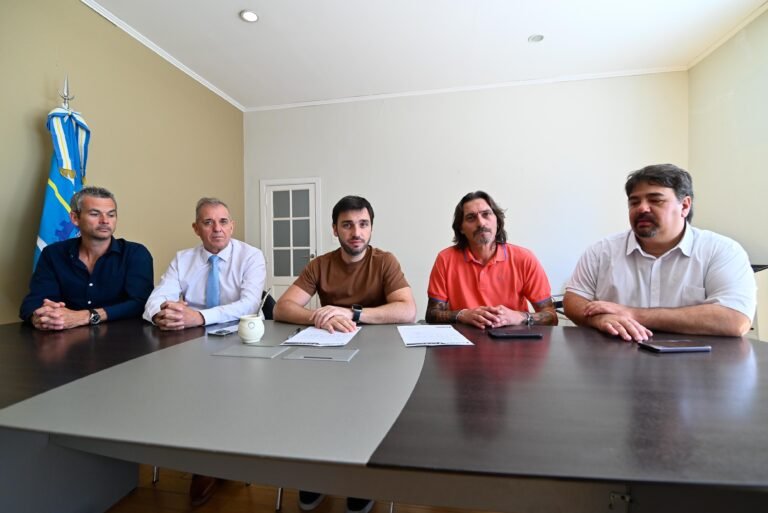 SITRAED destacó el compromiso de Torres por “mejorar el sistema educativo, el salario docente y la infraestructura escolar” 