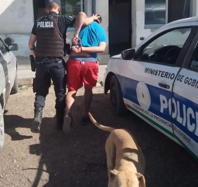 Uno de los Ortellado detenido por robar 4 pantalones en La Saladita