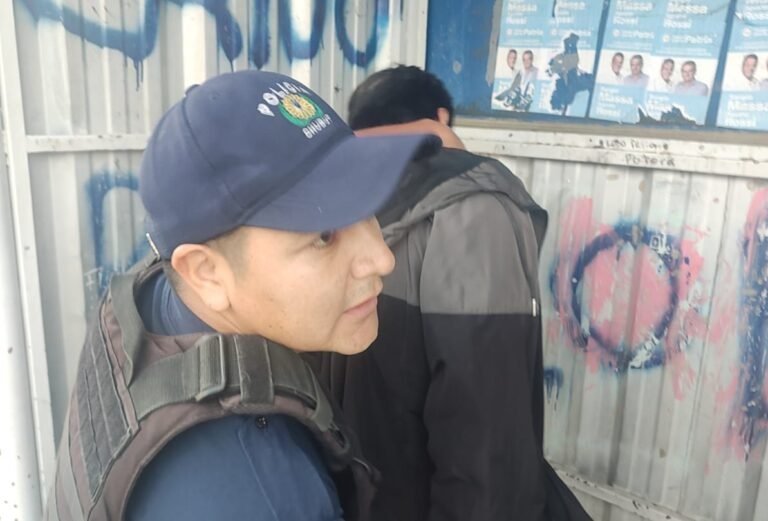Detuvieron a un joven con pedido de captura vigente por robo