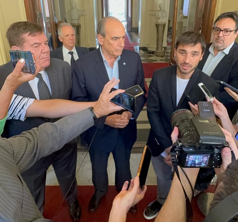 Provincia logró el compromiso de Nación para modificar una ley que perjudicaba al sector pesquero