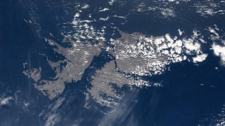 Excombatientes denunciaron “vuelos ilegales” a Malvinas: “Está en riesgo la soberanía”